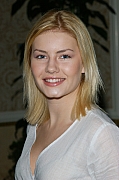 Elisha Cuthbert 043.JPG